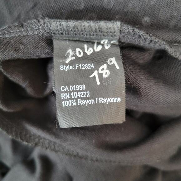 SPaNNER Black Gold Studded V Neck Short Sleeve Rayon Tunic Top M New With Tags - Picture 10 of 12